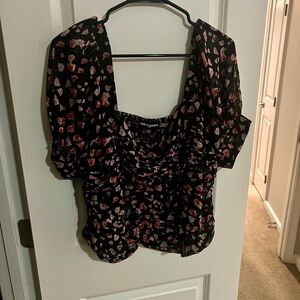 Karl Lagerfeld | NWOT Floral Black and Red Puff Sleeve Top